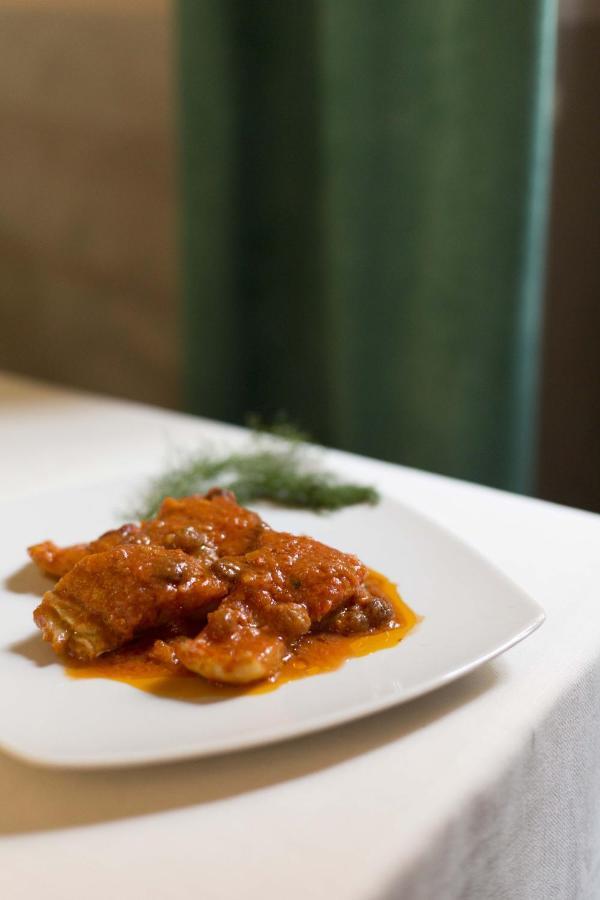 Hotel Ristorante Umbria Orvieto Exterior photo